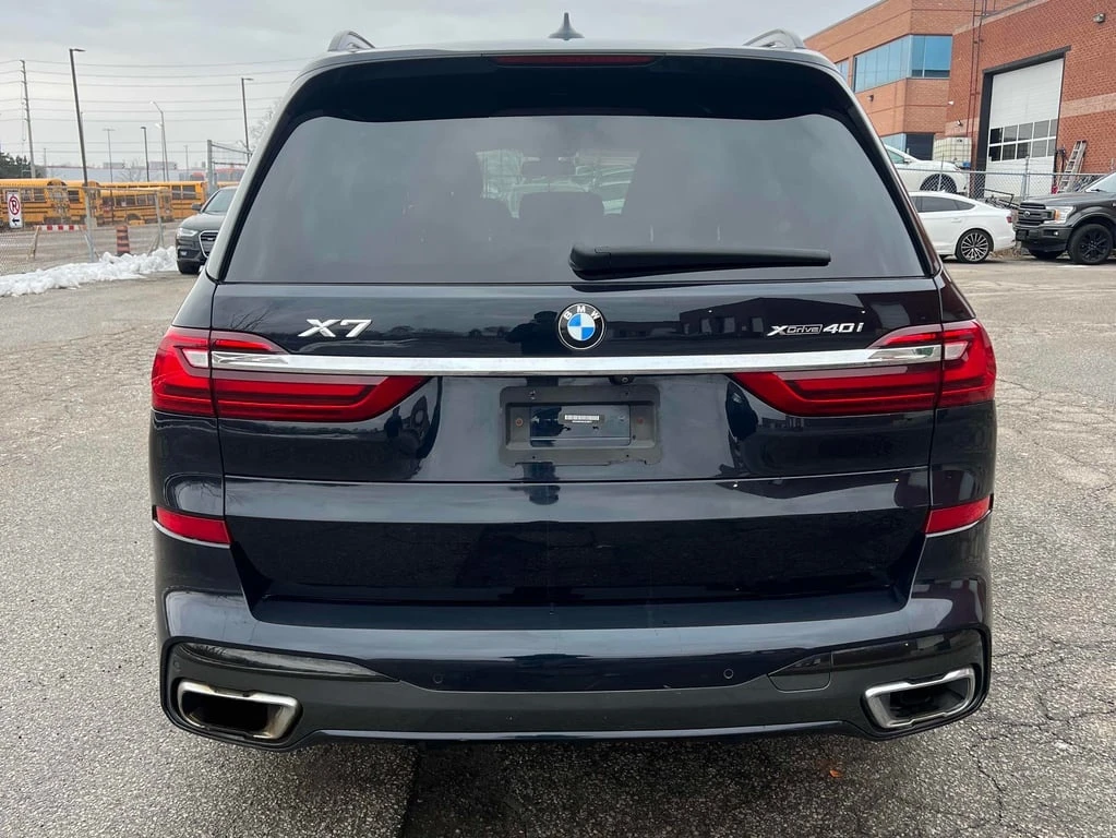 BMW X7 * xDrive40i * CARFAX * ���� �� �� | Mobile.bg � ����������� 4