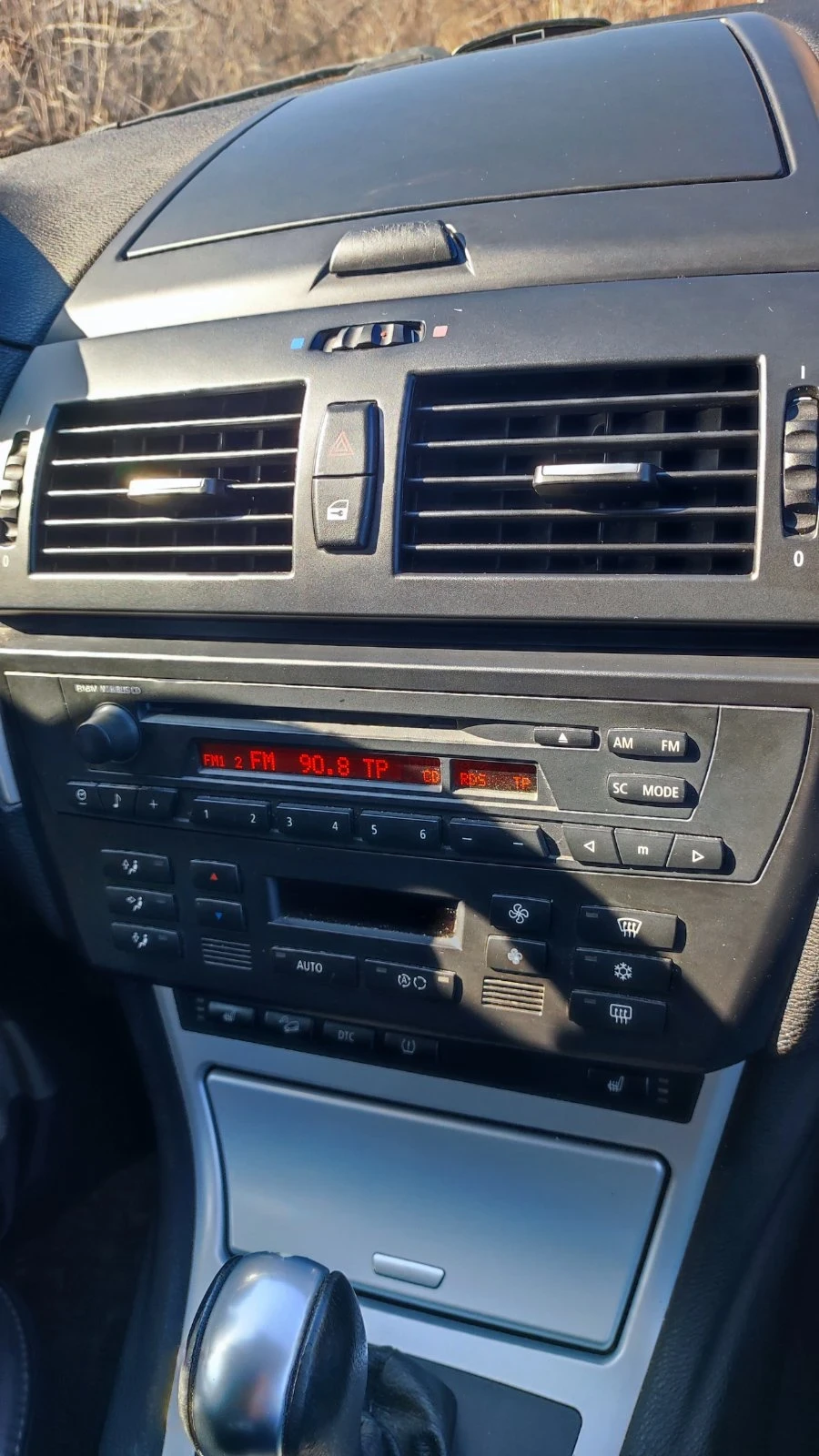 BMW X3 2, 5 бензин газ, снимка 4 - Автомобили и джипове - 53748751