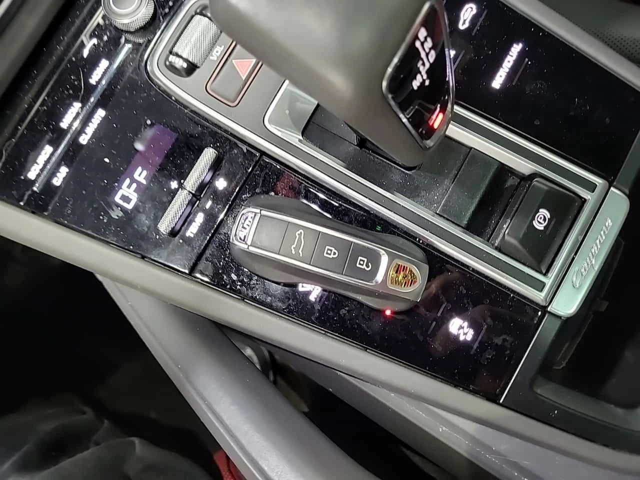 Porsche Cayenne * DISTRONIC* 360������* HUD* BOSE* ���������*  | Mobile.bg � ����������� 16