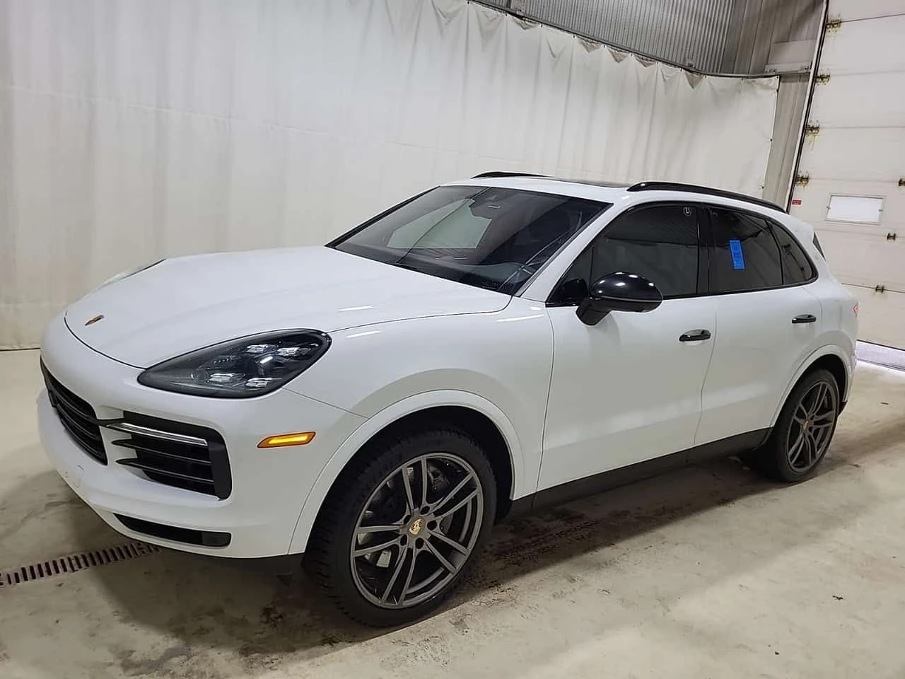 Porsche Cayenne * DISTRONIC* 360КАМЕРИ* HUD* BOSE* ОБДУХВАНЕ*  | Auto.bg — изображение 1