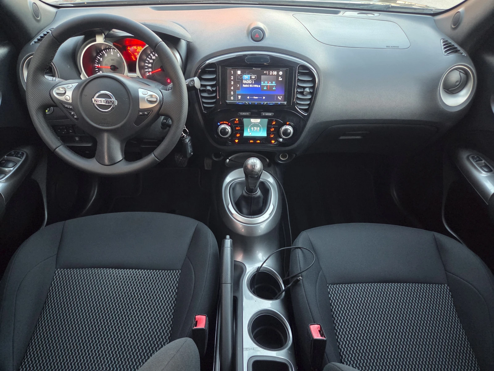 Nissan Juke 1.6i-ECO/GPL+ /Acenta/Navi/Камера, снимка 11 - Автомобили и джипове - 54334230