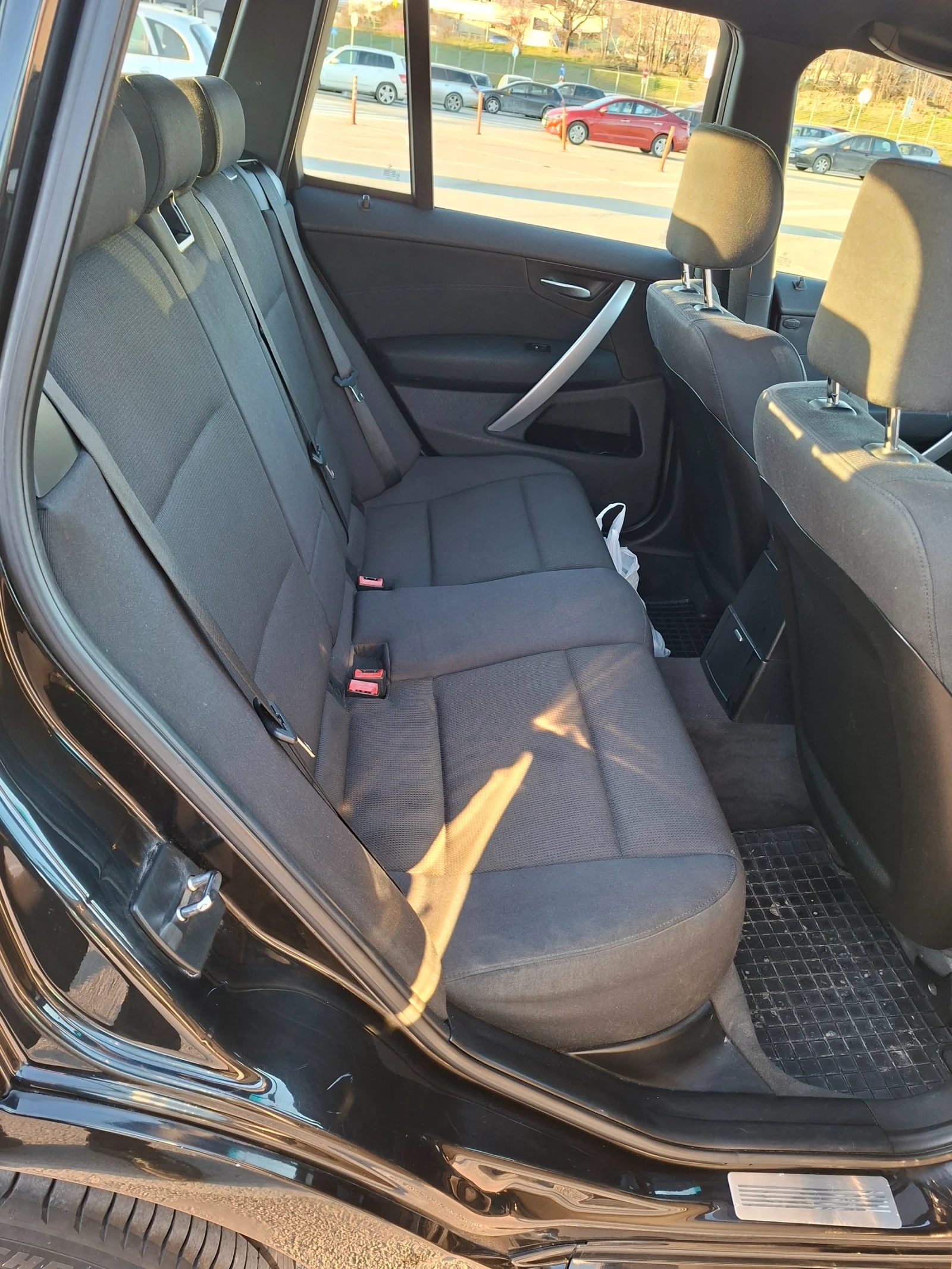 BMW X3 Е83 2.5SI X-drive М-Пакет , снимка 9 - Автомобили и джипове - 54416600