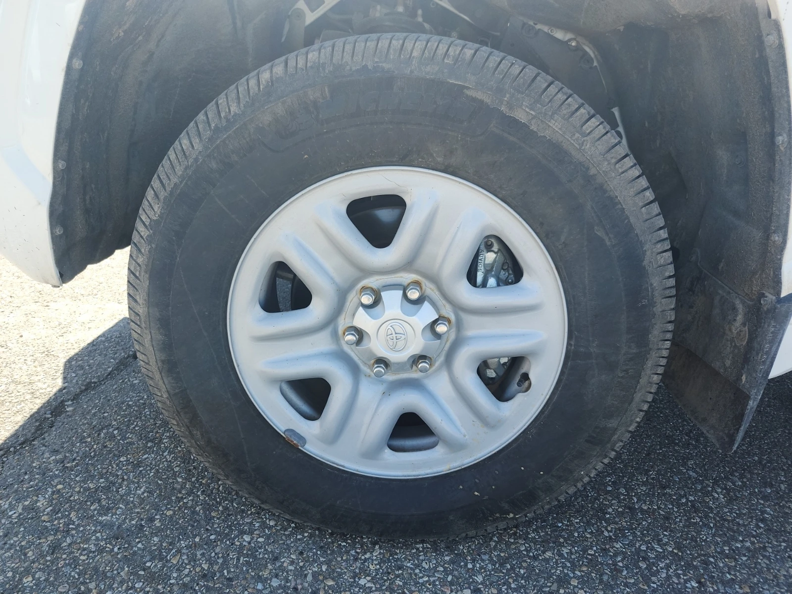 Toyota Tundra 4WD SR CrewMax , снимка 7 - Автомобили и джипове - 54477915