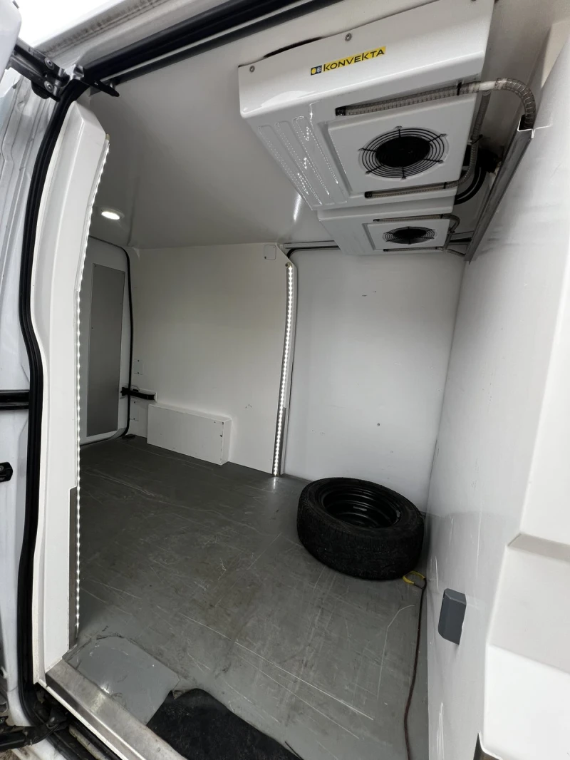 Renault Master, снимка 6 - Бусове и автобуси - 52309434