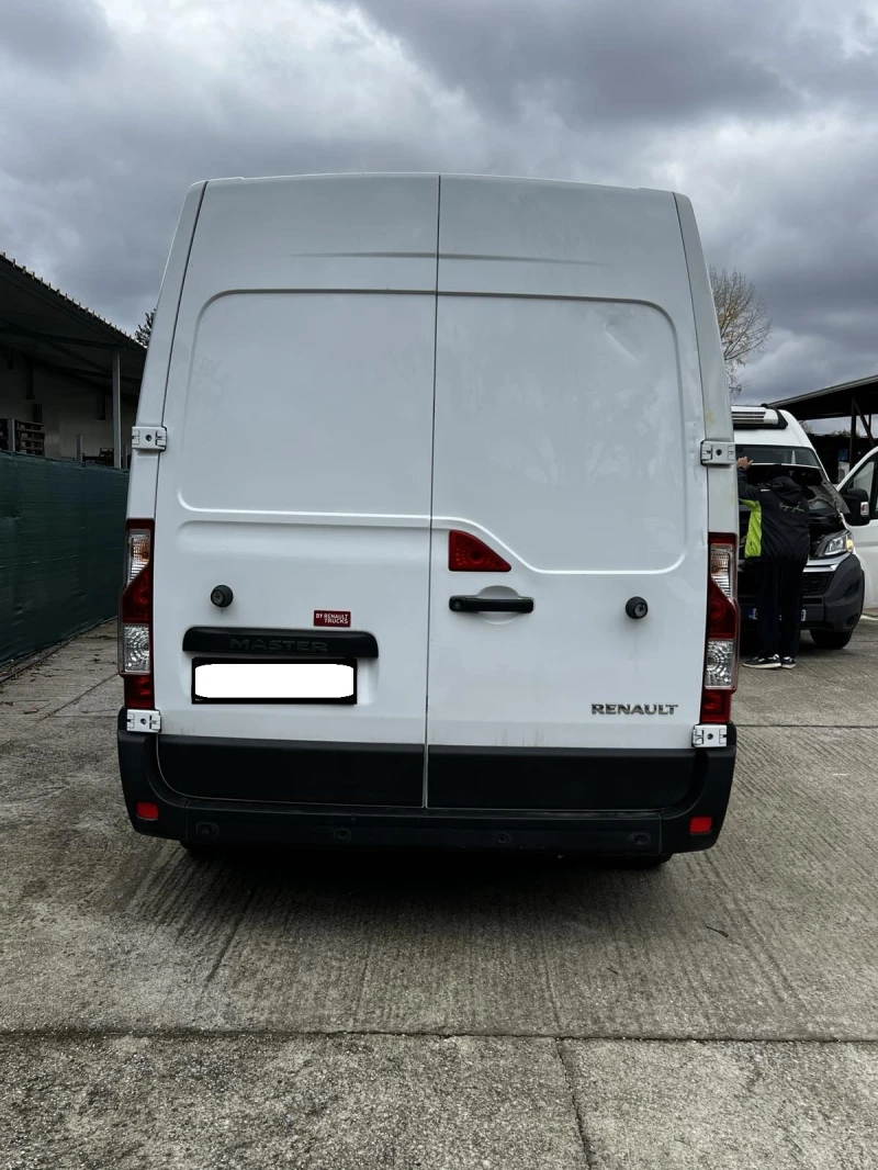 Renault Master, снимка 4 - Бусове и автобуси - 52799575