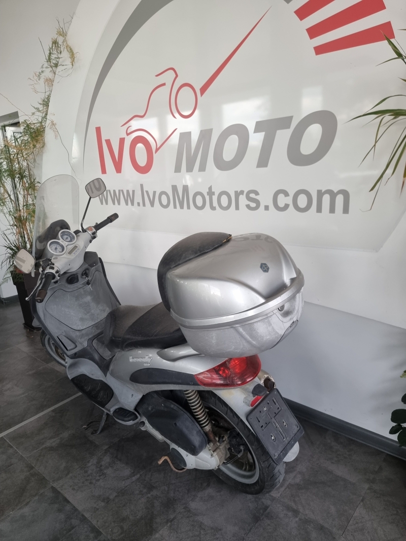 Piaggio Beverly 200, снимка 4 - Мотоциклети и мототехника - 43654971