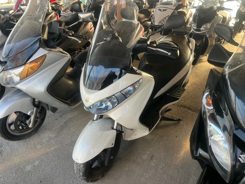 Suzuki Burgman 200i Lizing