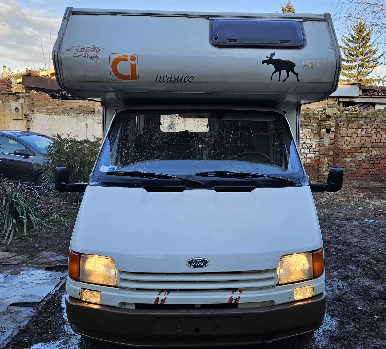 Кемпер Ford CI* TURISTICO 320+ ГАЗ* Нов внос от Северна Италия - изображение 3