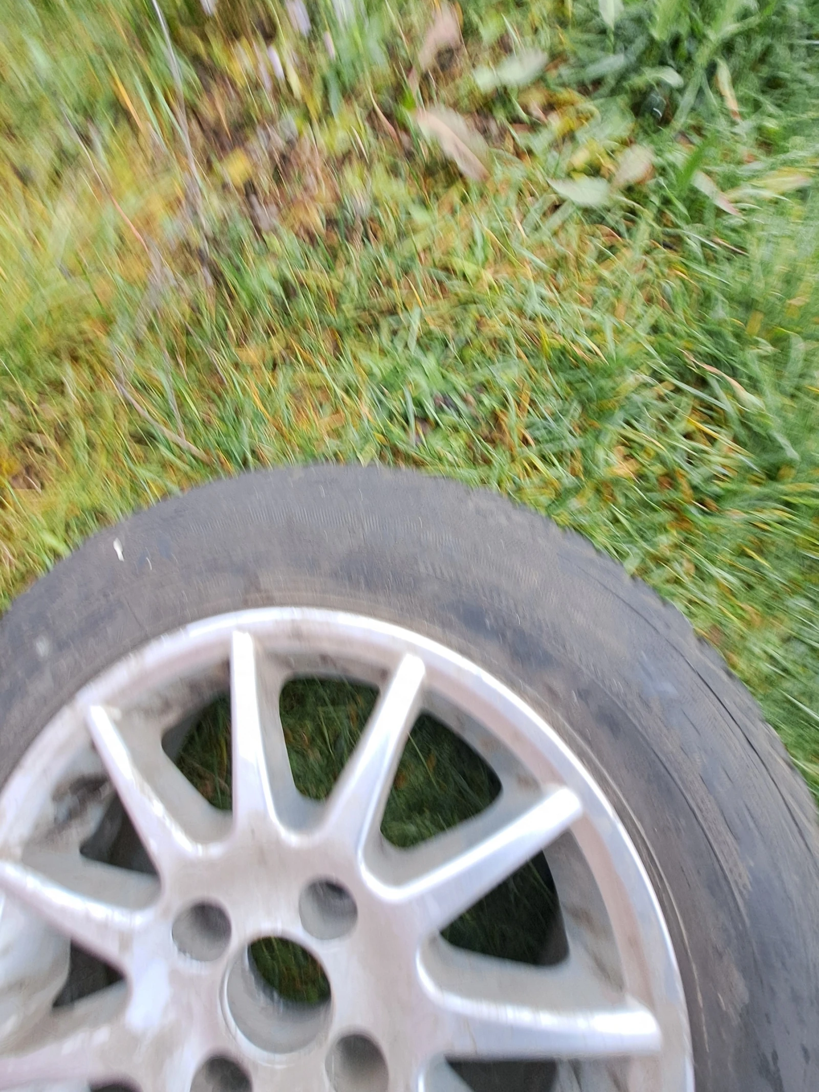 ���� � ������ 185/65R14 �� Renault Clio | Mobile.bg � ����������� 3