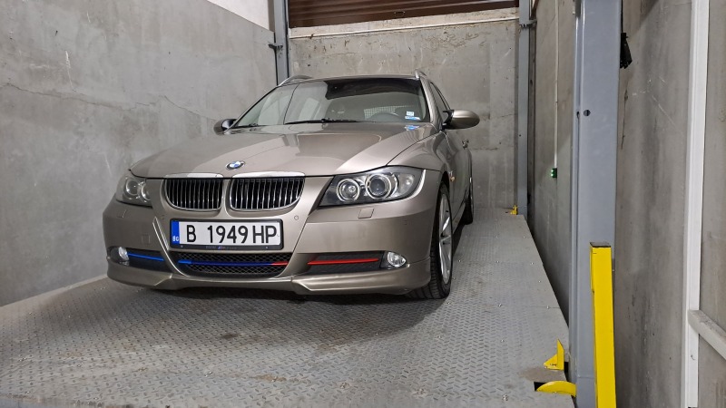 BMW 330, снимка 1 - Автомобили и джипове - 44790111