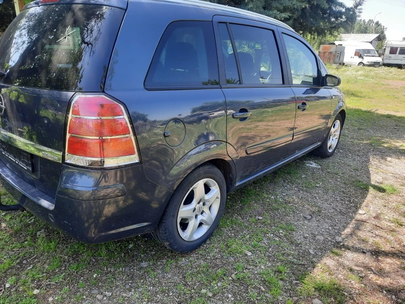 Opel Zafira 2.2  i, снимка 4 - Автомобили и джипове - 49458690