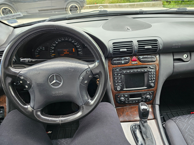 Mercedes-Benz C 270  Elegance, снимка 3 - Автомобили и джипове - 46346444