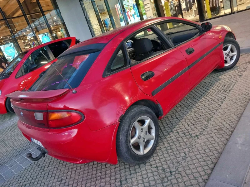 Mazda 323, снимка 3 - Автомобили и джипове - 47249027