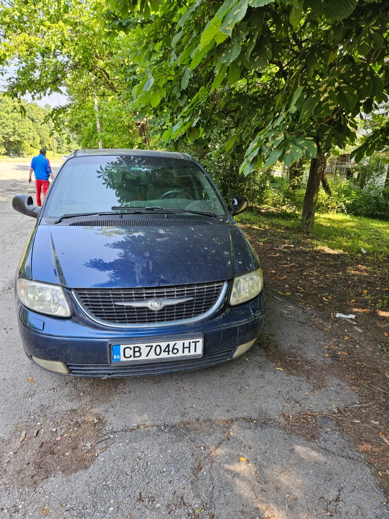 Chrysler Voyager 2.5CRD, снимка 1 - Автомобили и джипове - 47330818