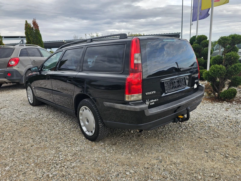 Volvo V70 2.4 D! ! КОЖА! ! КЛИМАТРОНИК, снимка 3 - Автомобили и джипове - 47558324