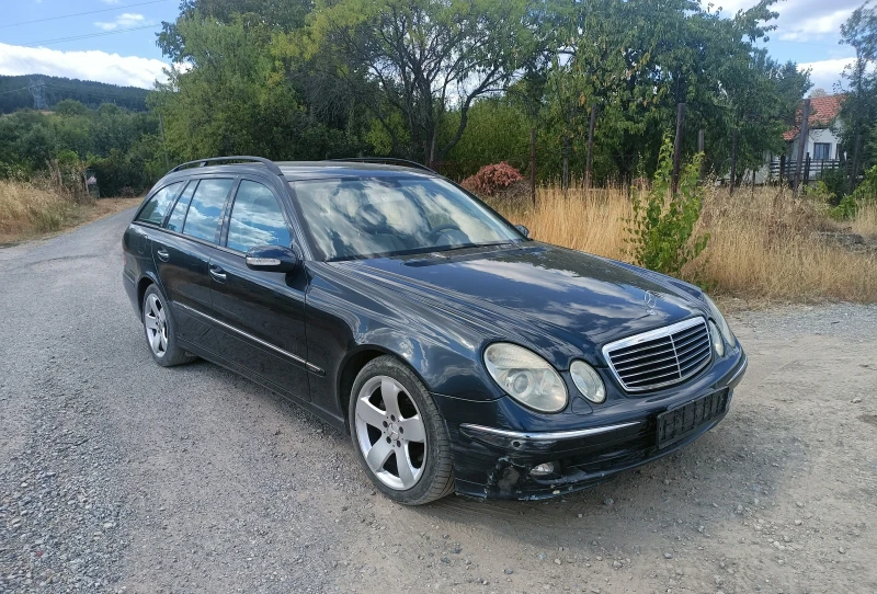 Mercedes-Benz E 320, снимка 1 - Автомобили и джипове - 48563282