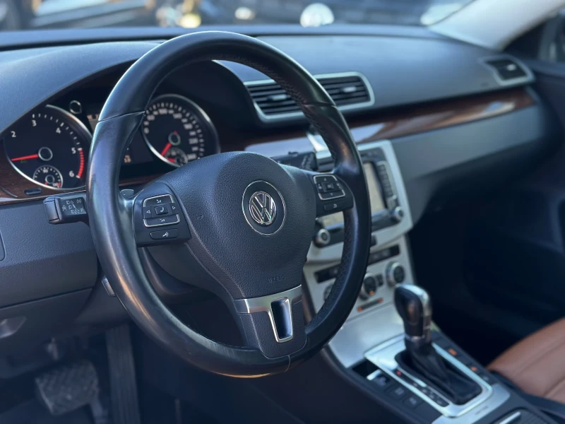 VW Passat 2.0TDI, ШВЕЙЦАРИЯ, снимка 13 - Автомобили и джипове - 48832125