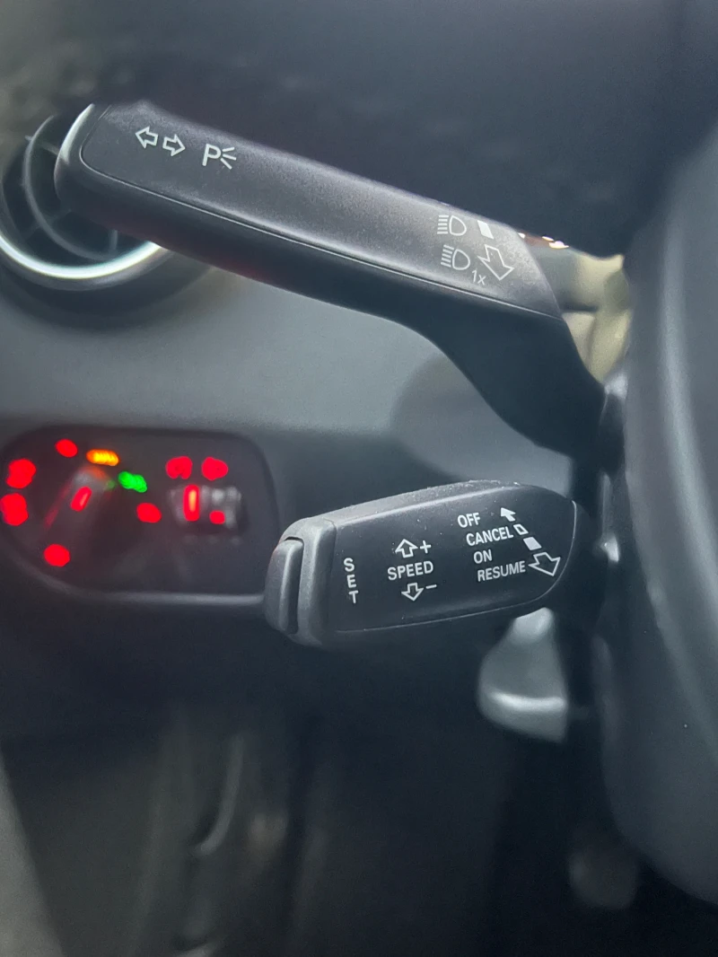 Audi A1, снимка 10 - Автомобили и джипове - 52473125