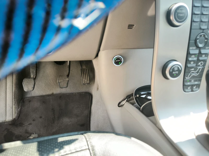 Volvo V50 2.0 F, снимка 12 - Автомобили и джипове - 52070104