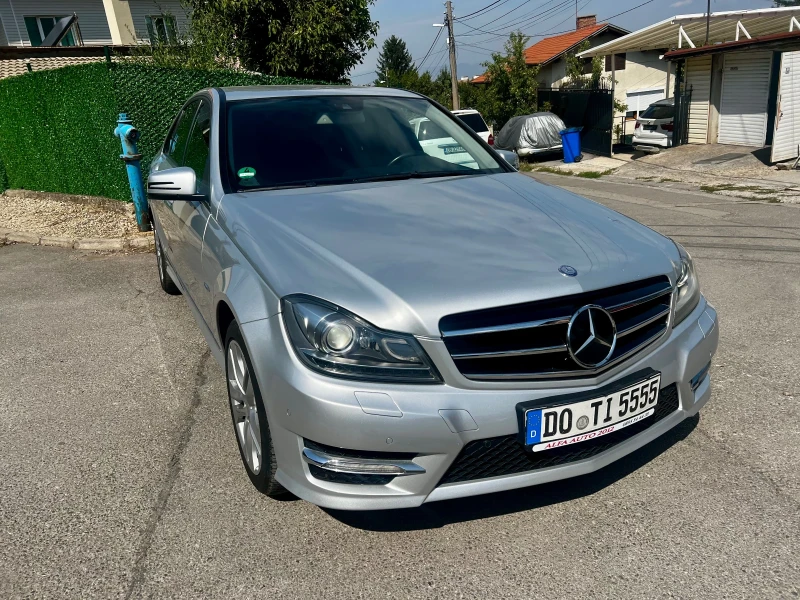 Mercedes-Benz C 300 AMG, Distronic, Camera, BlindSpot, обслужен, 4х4, снимка 9 - Автомобили и джипове - 51675924