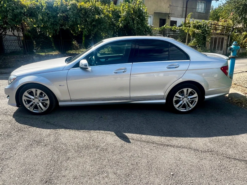 Mercedes-Benz C 300 AMG, Distronic, Camera, BlindSpot, обслужен, 4х4, снимка 4 - Автомобили и джипове - 51675924