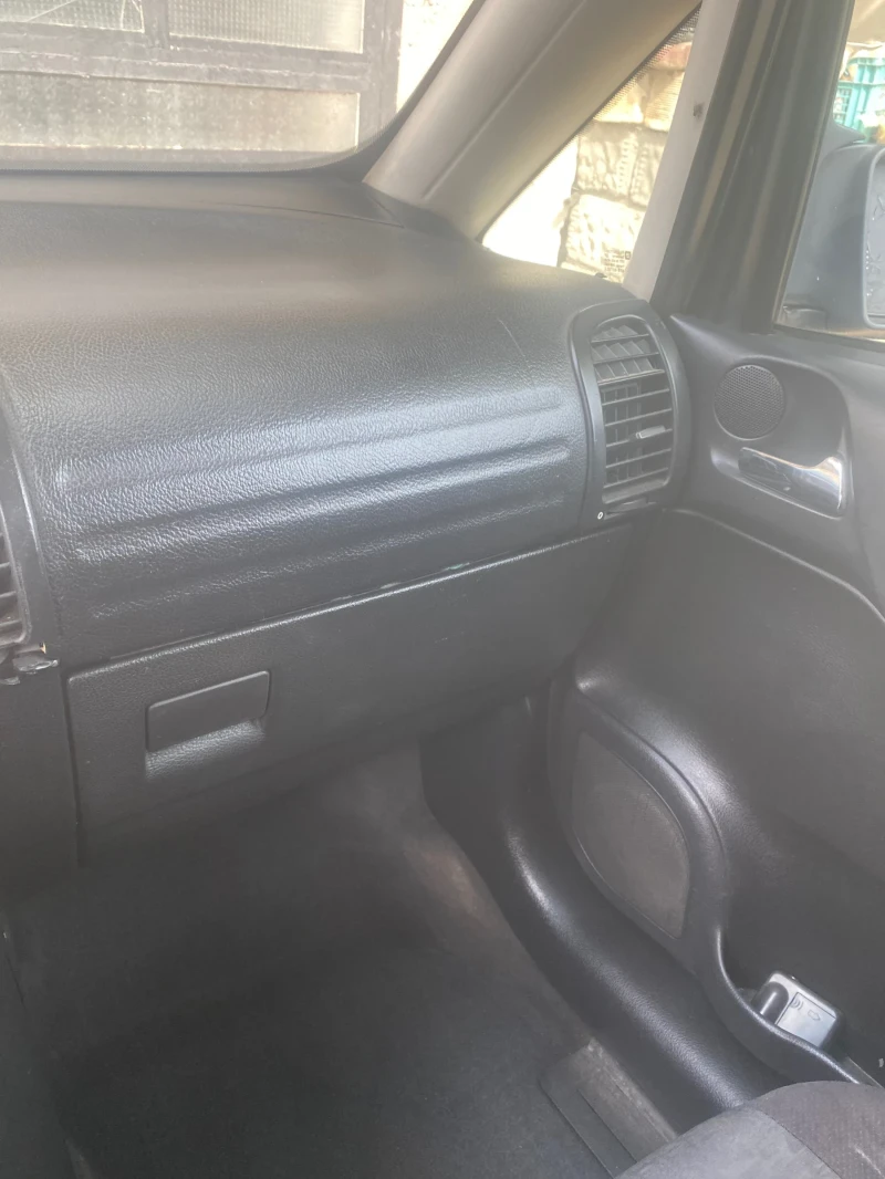 Opel Zafira, снимка 9 - Автомобили и джипове - 51838248