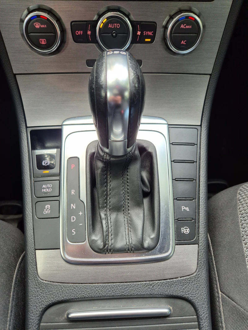 VW Passat Comfortline , снимка 15 - Автомобили и джипове - 52462073