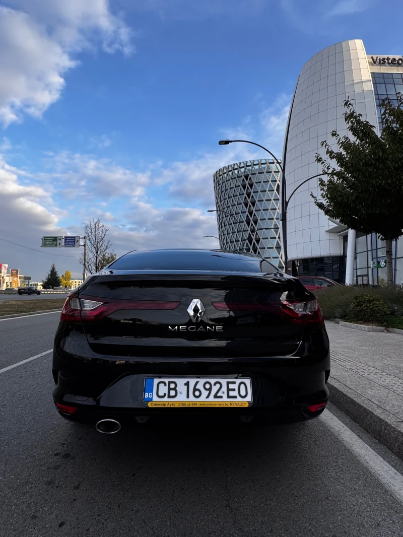 Renault Megane 1.5 DCI, снимка 4 - Автомобили и джипове - 52506991