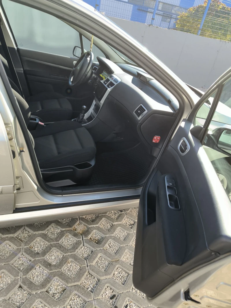 Peugeot 307, снимка 11 - Автомобили и джипове - 52579893