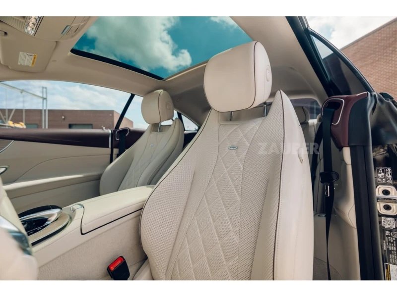 Mercedes-Benz E 53 AMG * 4MATIC+ Coupe * CARFAX * ЦЕНА ДО БЪЛГАРИЯ* , снимка 13 - Автомобили и джипове - 52867459