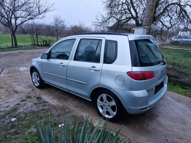 Mazda 2 1.2i, снимка 6 - Автомобили и джипове - 53053971