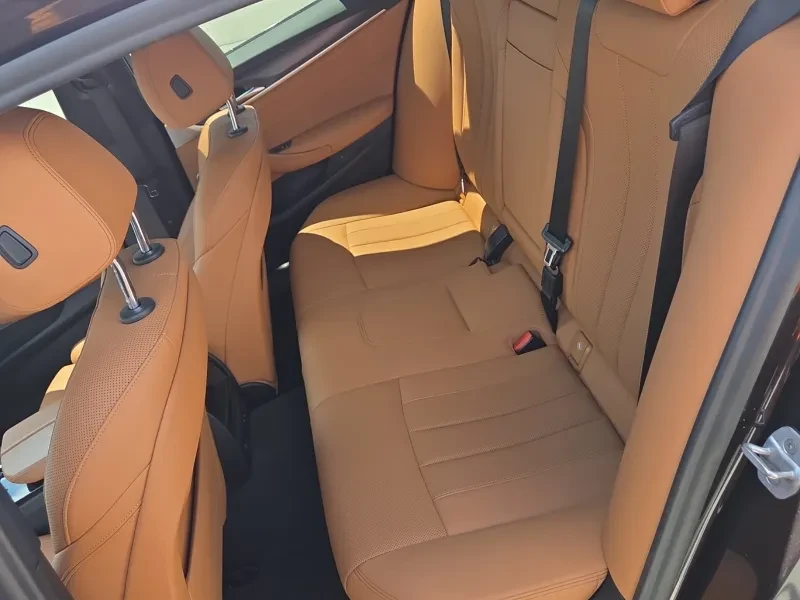 BMW 540 Xdrive M-Sport, снимка 9 - Автомобили и джипове - 55112086