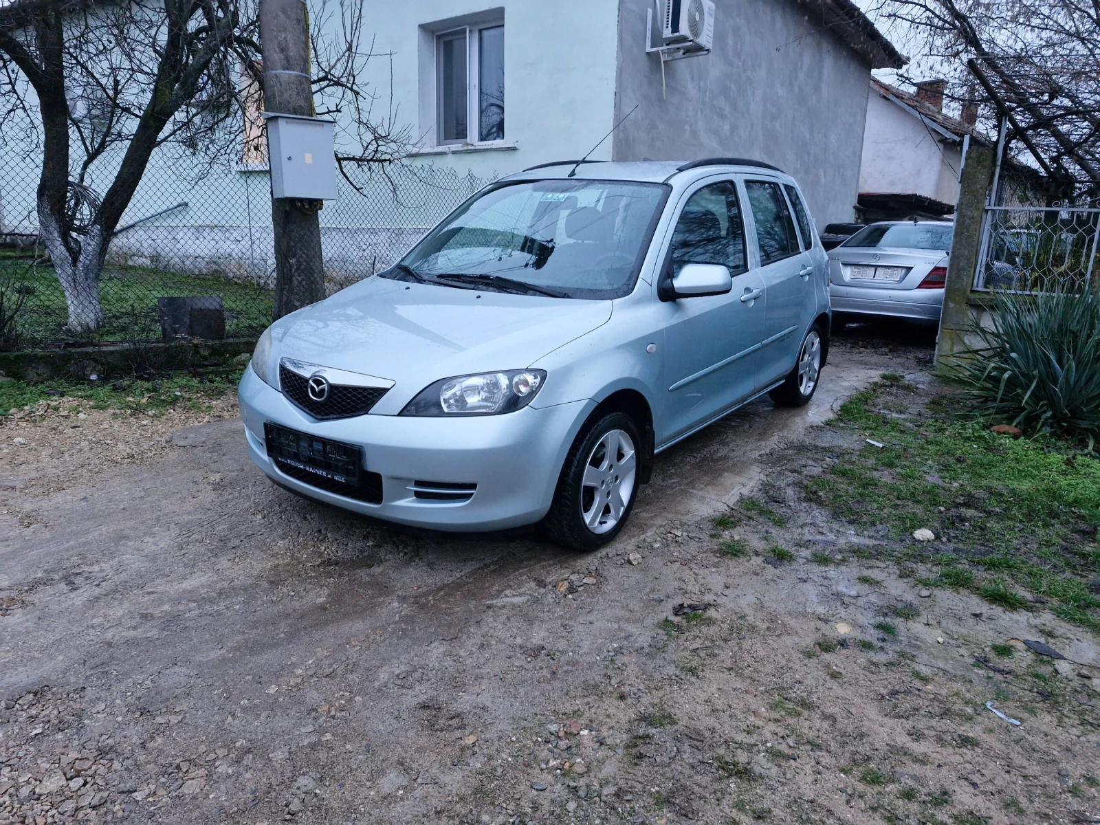 Mazda 2 1.2i, снимка 1