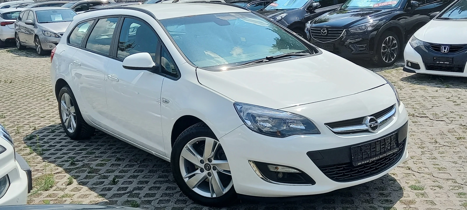 Opel Astra ИЗКЛЮЧИТЕЛНА СЕРВИЗ КНИЖК УНИКТ ОБСЛУЖЕН КАТО НОВА - изображение 2