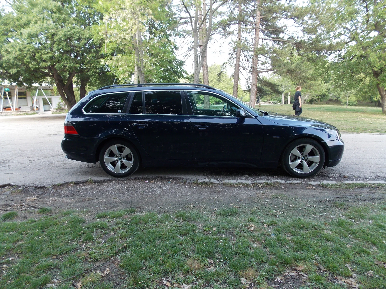 BMW 525  - изображение 7