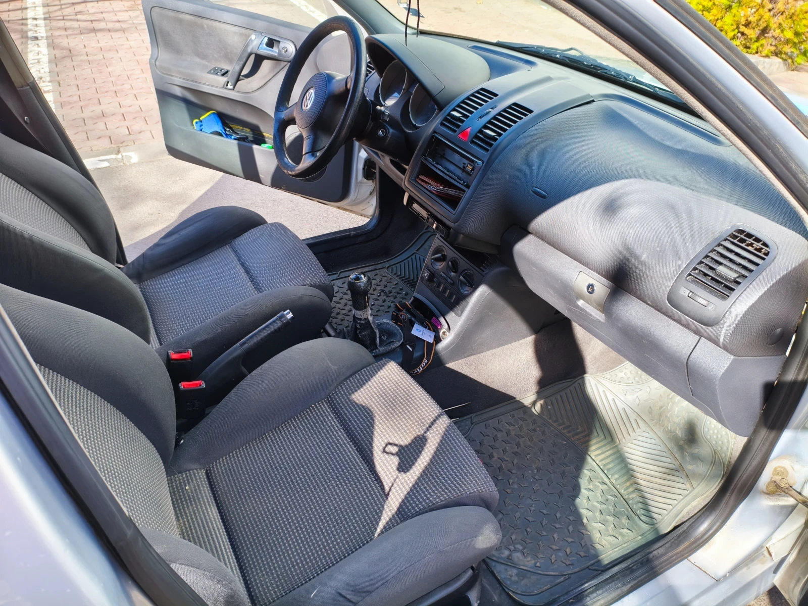 VW Polo 1.4/75кс, газов инжекцион и климатик - изображение 8