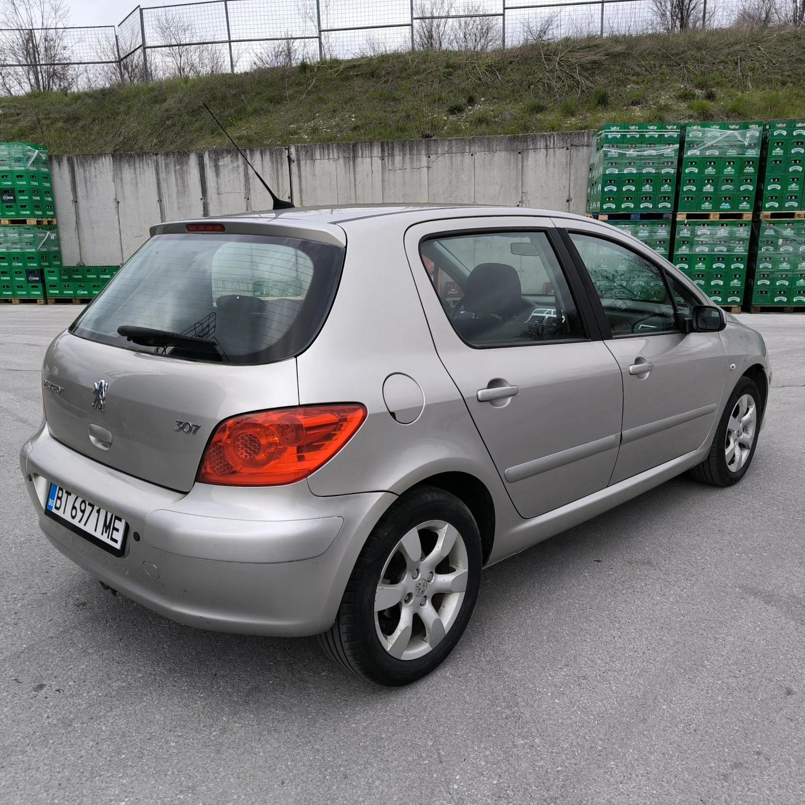 Peugeot 307 2.0 бензин, снимка 7 - Автомобили и джипове - 54088566