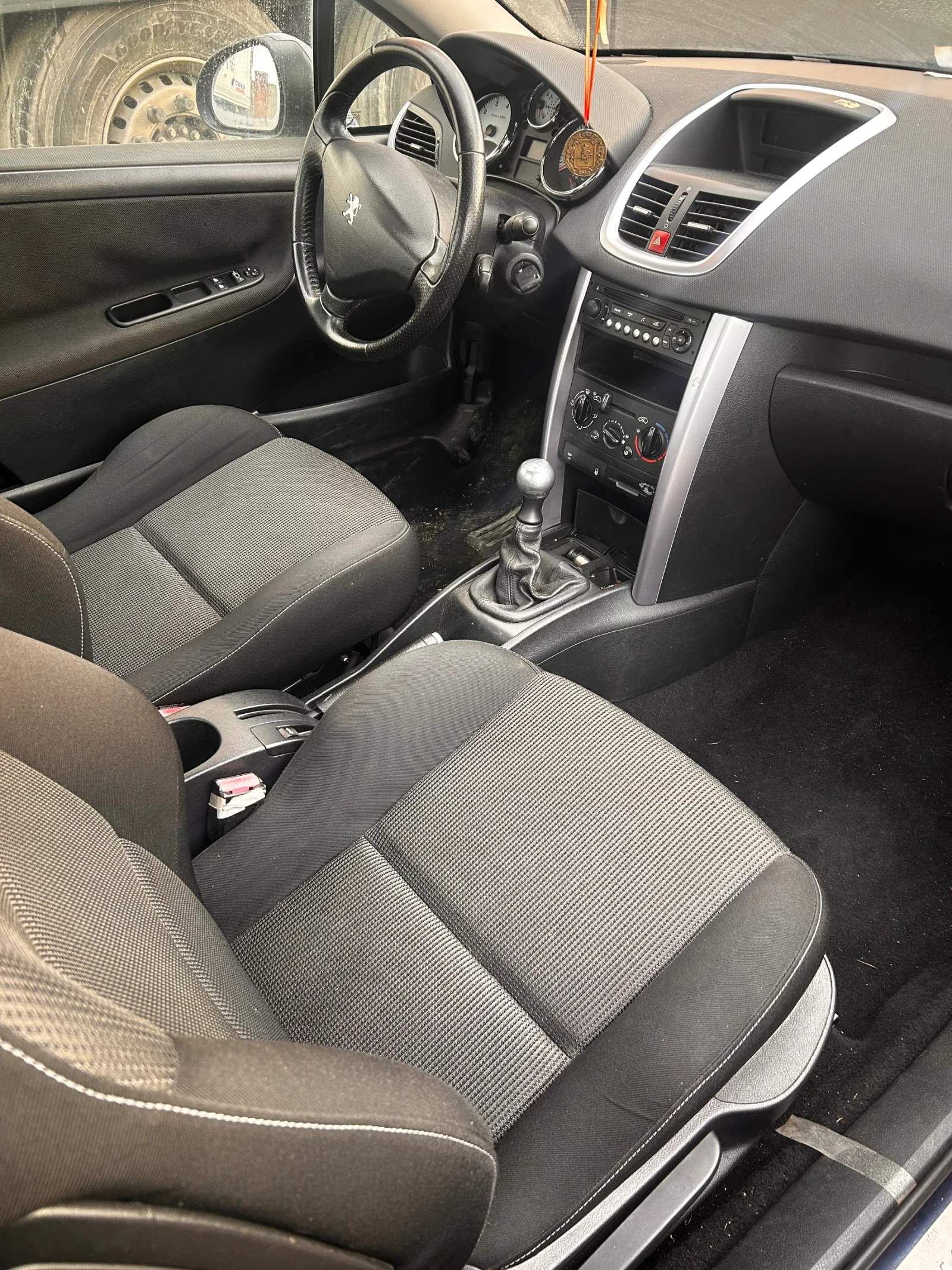 Peugeot 207 | Mobile.bg   8