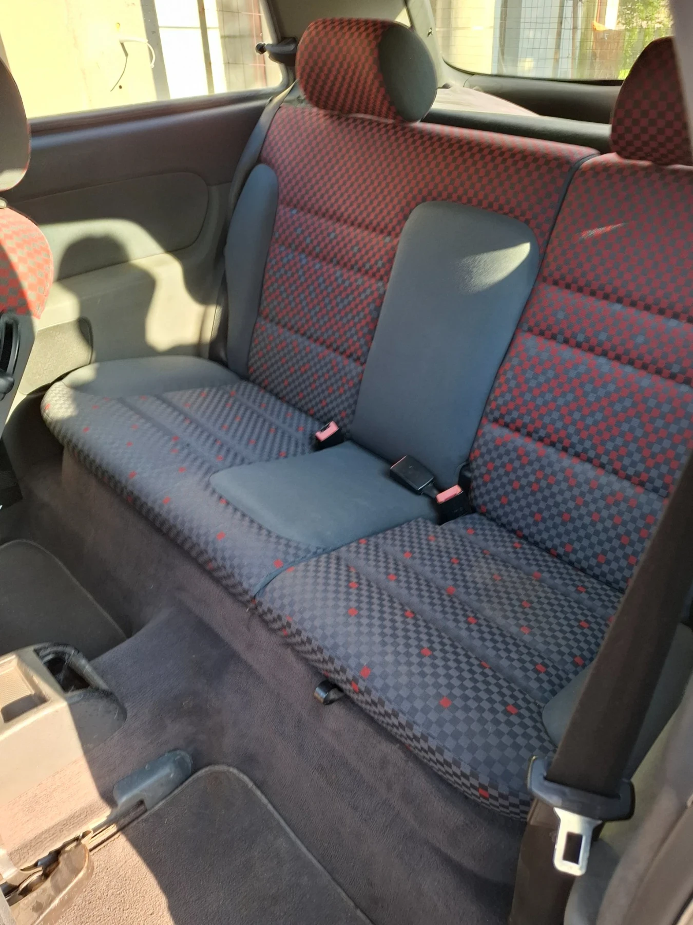 Audi A3 1.8 125 газ/бензин - изображение 9