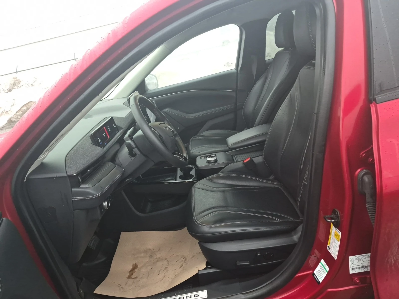 Ford Mustang Mach-E PREMIUM, снимка 5 - Автомобили и джипове - 53761103