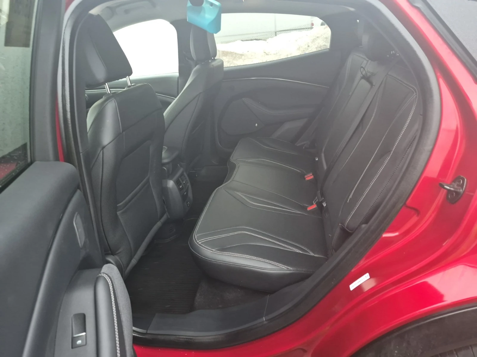 Ford Mustang Mach-E PREMIUM, снимка 12 - Автомобили и джипове - 53761103