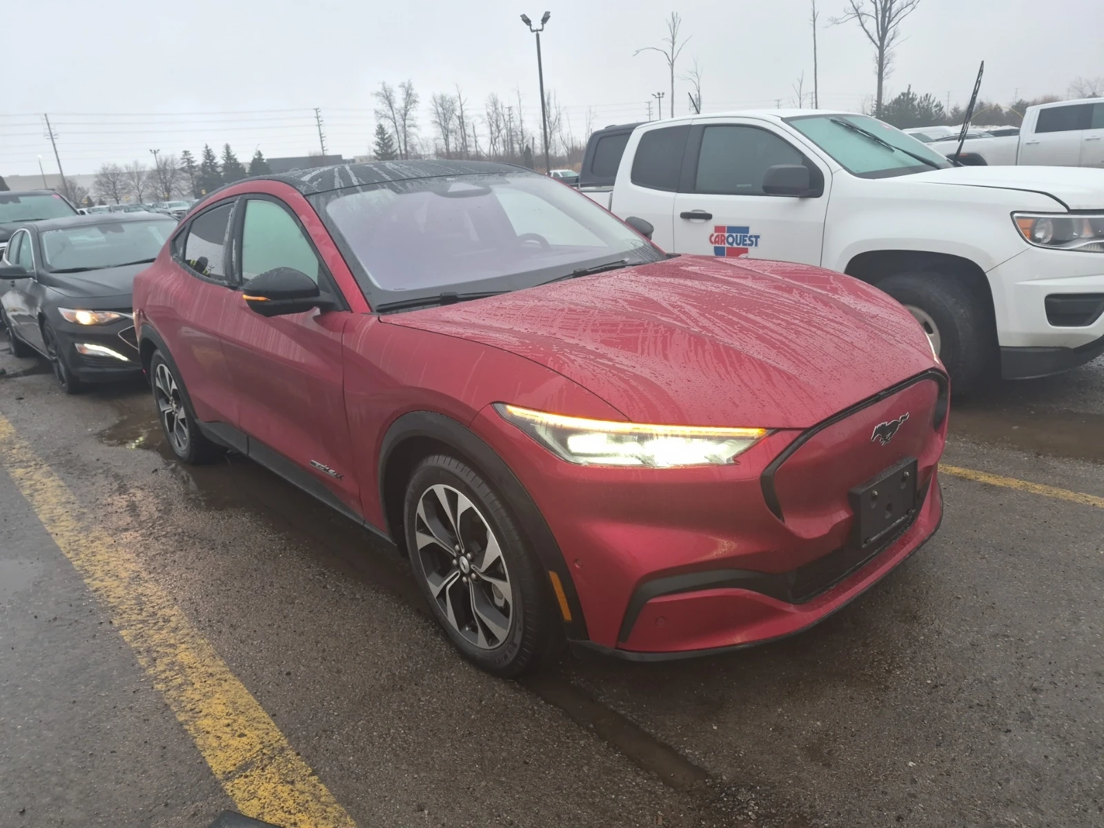 Ford Mustang Mach-E PREMIUM, снимка 2 - Автомобили и джипове - 53761103