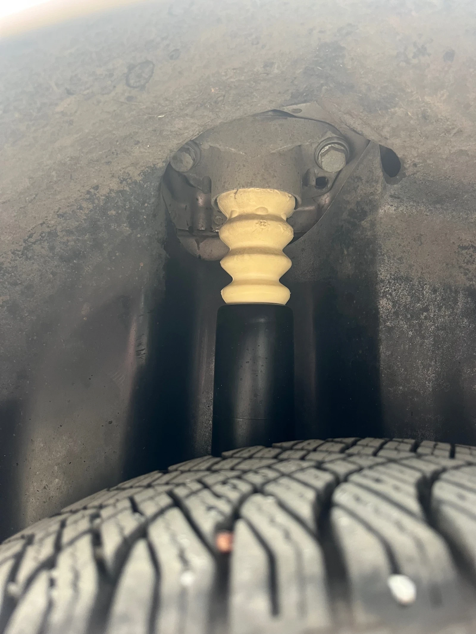 VW Golf 1.9 TDI 101кс, снимка 12 - Автомобили и джипове - 53847491