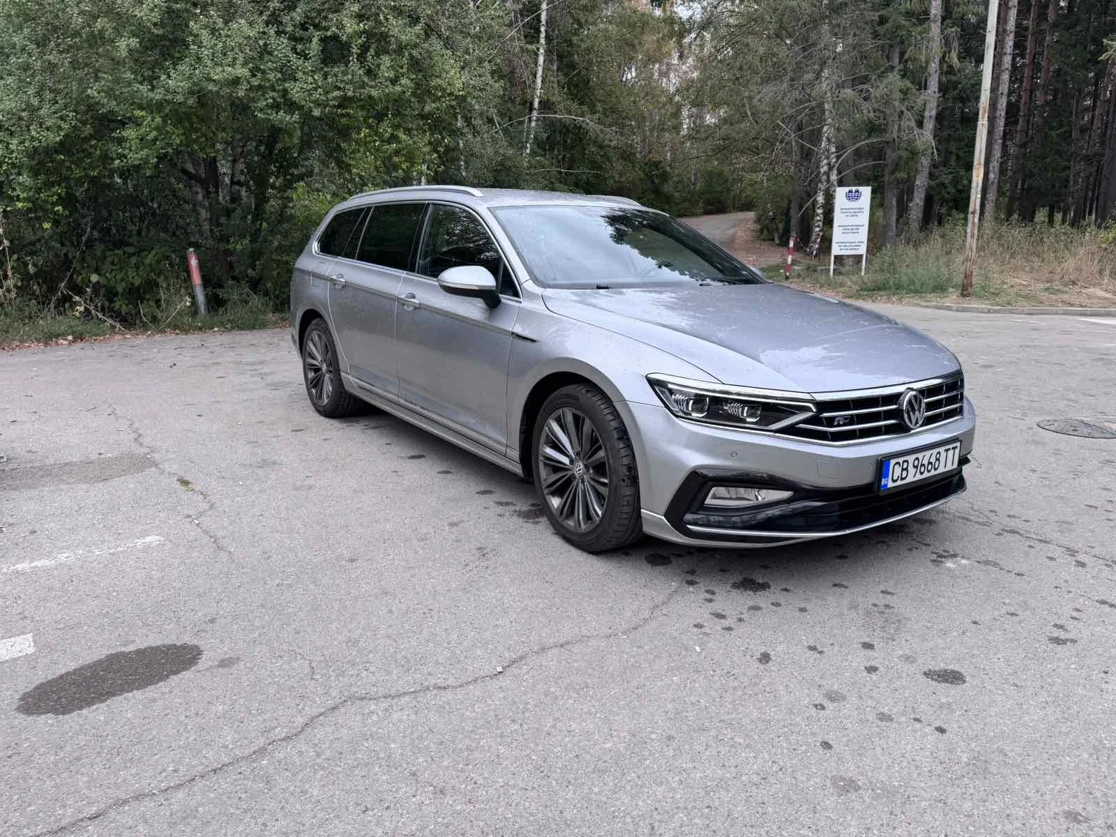 VW Passat R-line