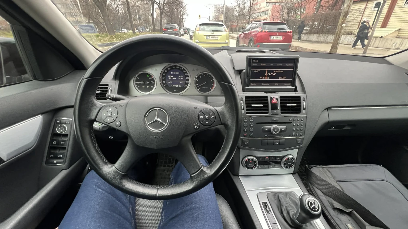 Mercedes-Benz C 300 V6 Avantgarde, снимка 12 - Автомобили и джипове - 53988470