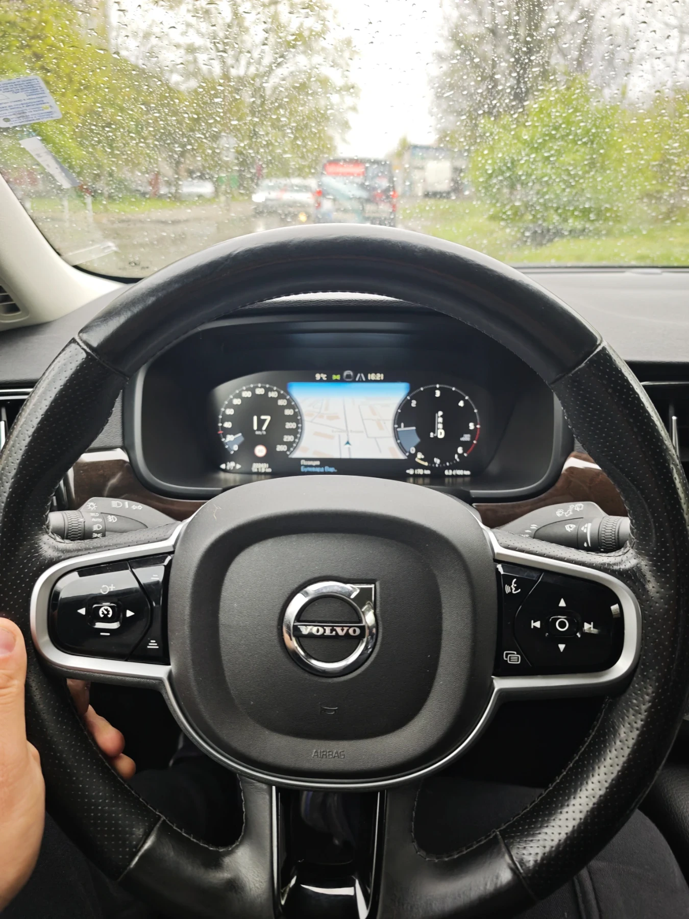 Volvo V90 D 5 4х4, снимка 9 - Автомобили и джипове - 54271620