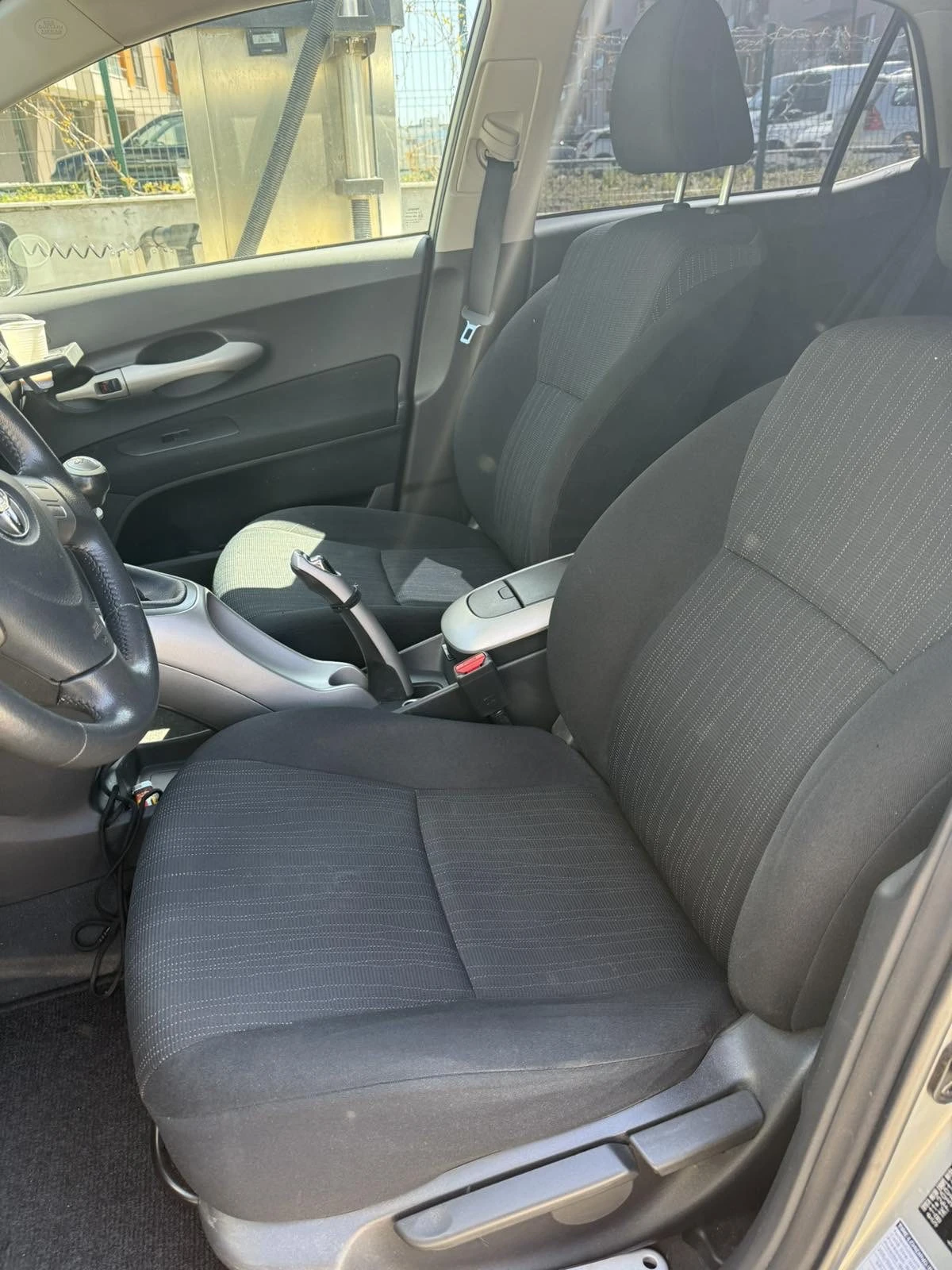 Toyota Auris 2.0 D4D | Mobile.bg � ����������� 8