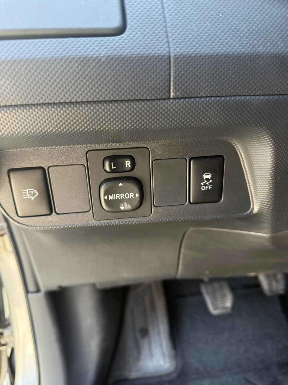 Toyota Auris 2.0 D4D | Mobile.bg � ����������� 12