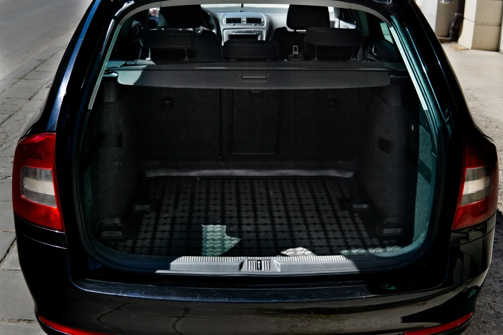 Skoda Octavia, снимка 5 - Автомобили и джипове - 54442447