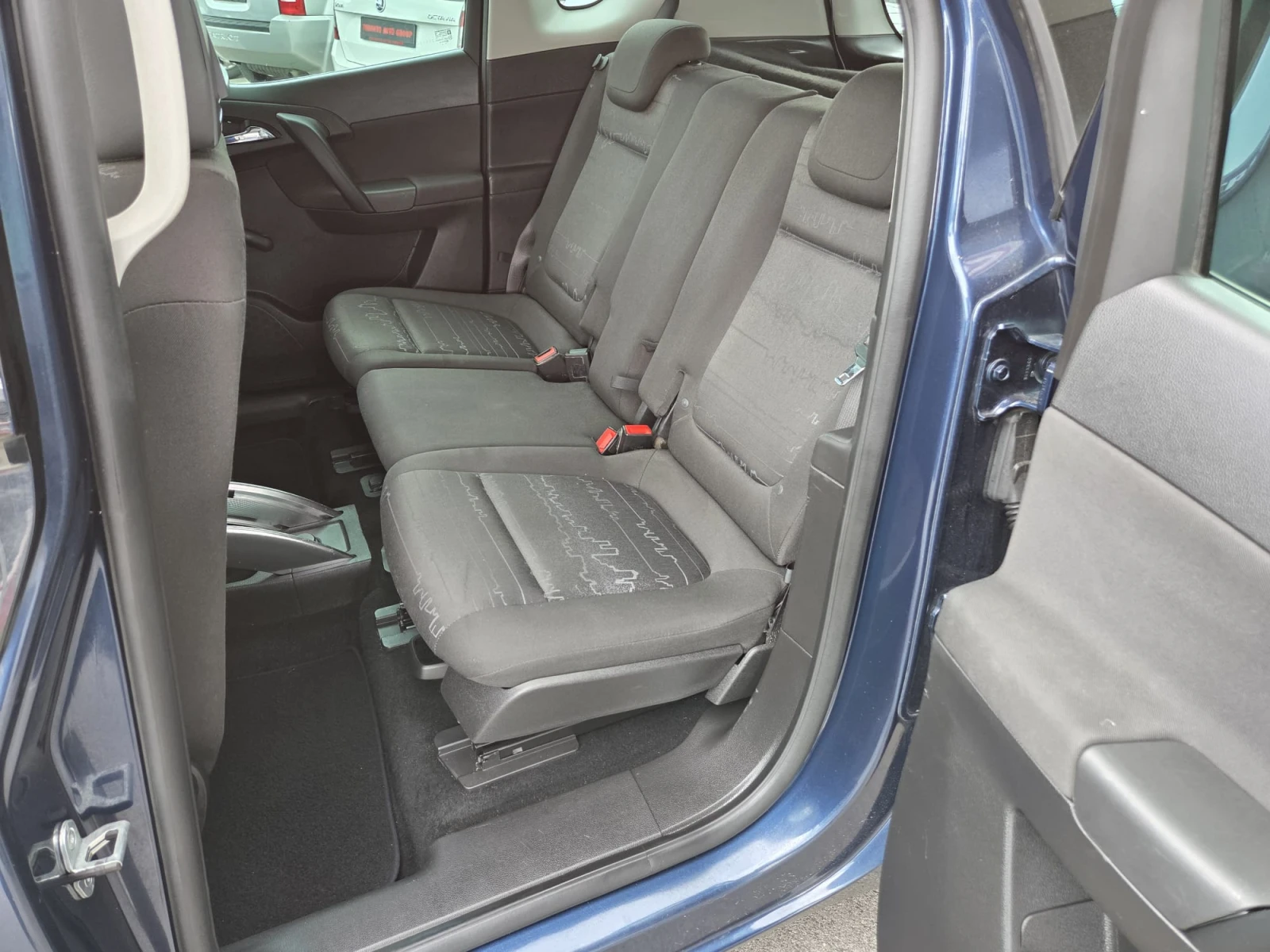 Opel Meriva 1.4 turbo 100 000km, снимка 11 - Автомобили и джипове - 54503623